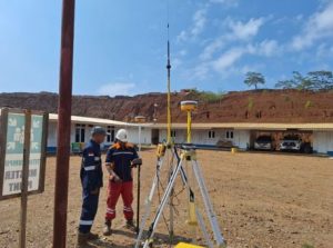 GNSS untuk Meningkatkan Survei dan Pemetaan - Apa saja sih Peran GNSS Dalam Pertambangan - Artikel Blog Alat Survey Pemetaan Geodesi Geomatika Indosurta Group